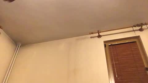 Snapshot of amaranther chatting on 11.25.25 Amaranther online show from 11.25.25