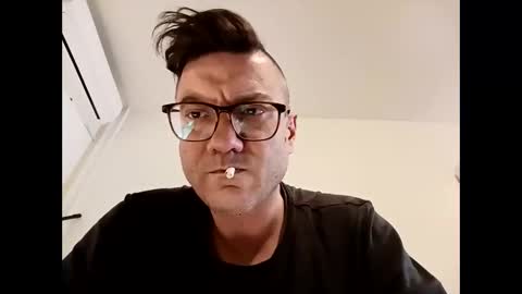 Snapshot of amaras5 chatting on 04.04.26 amaras5 online show from 04.04.26