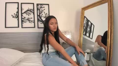 Amara online show from 02.14.25