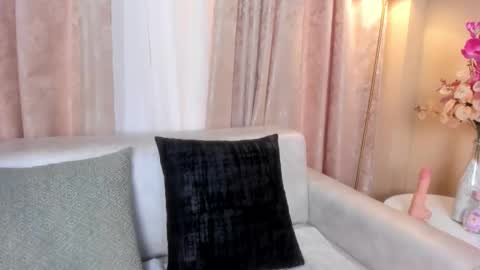 Amara Yasbel online show from 11.29.25