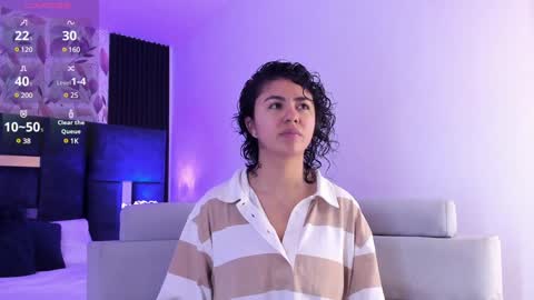 Snapshot of amarettho chatting on 02.08.25 Emily online show from 02.08.25