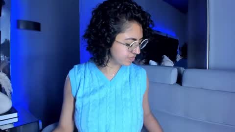 Snapshot of amarettho chatting on 03.03.25 Emily online show from 03.03.25