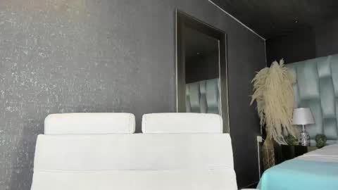 Snapshot of amarettho chatting on 09.12.25 Emily online show from 09.12.25