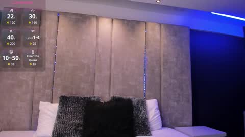 Snapshot of amarettho chatting on 09.25.25 Emily online show from 09.25.25