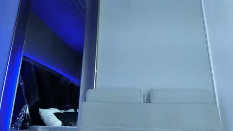 Snapshot of amarettho chatting on 11.16.25 Emily online show from 11.16.25