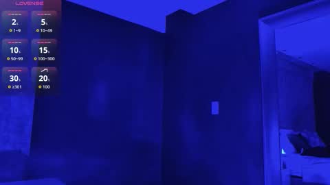 Snapshot of amarettho chatting on 11.22.25 Emily online show from 11.22.25