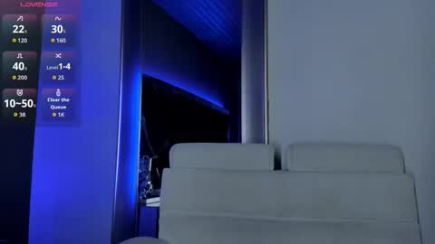 Snapshot of amarettho chatting on 12.03.25 Emily online show from 12.03.25