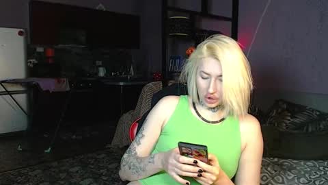 Snapshot of amayamalina chatting on 02.02.26 Malina online show from 02.02.26