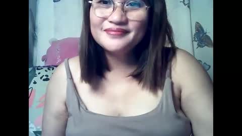 Snapshot of amazing_angel22 chatting on 03.20.26 amazing angel online show from 03.20.26