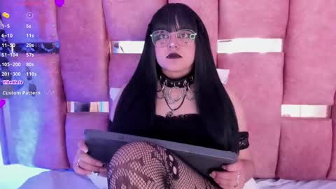   online show from 09.19.25