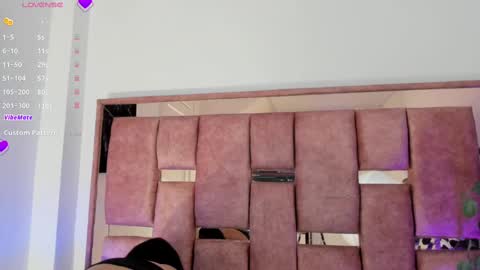   online show from 09.26.25