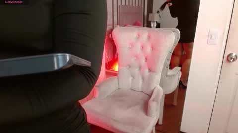 Ambar Jones online show from 10.08.25