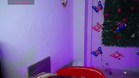 Snapshot of ambar_lynn chatting on 03.10.26 mbar online show from 03.10.26