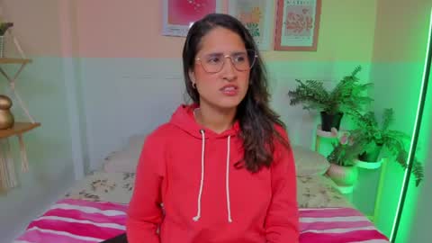 Ambar  online show from 07.18.26