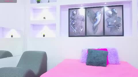 Snapshot of ambar_sex10 chatting on 06.19.26 Ambar online show from 06.19.26