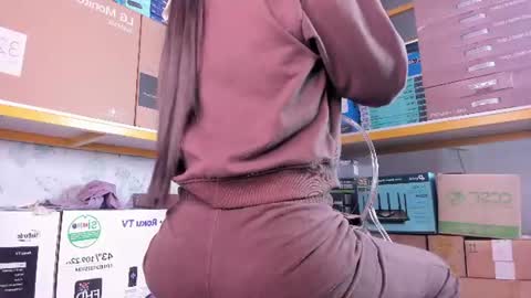 Snapshot of ambarina_ chatting on 06.26.26 Ambarina online show from 06.26.26