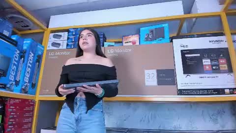 Snapshot of ambarina_ chatting on 07.15.26 Ambarina online show from 07.15.26