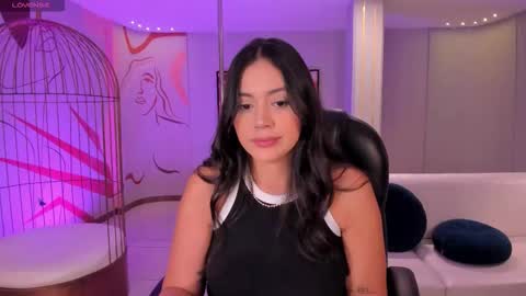 Snapshot of ambarjames_ chatting on 09.25.25 Ambar online show from 09.25.25