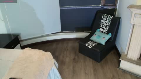 Ambar Ross online show from 02.26.25