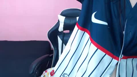 Snapshot of ambel_rose chatting on 02.05.25 ambel_rose online show from 02.05.25