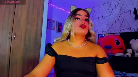 Snapshot of amber_bigcum chatting on 08.07.26 Amber sofia pitter online show from 08.07.26