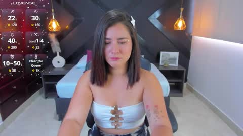 Snapshot of amber_blis chatting on 09.11.25 A M B E R online show from 09.11.25