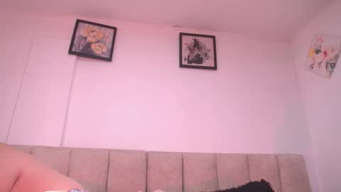 Snapshot of amber_demons chatting on 10.21.25 Amber Demons online show from 10.21.25