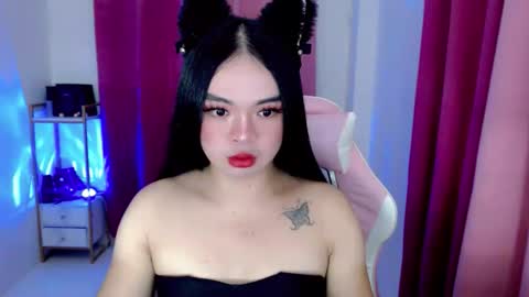 Amber online show from 10.21.25