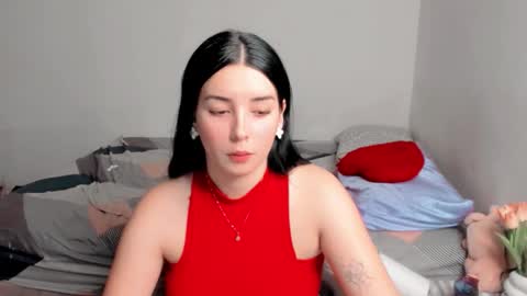 Snapshot of amber_landy1 chatting on 12.15.25 amber online show from 12.15.25