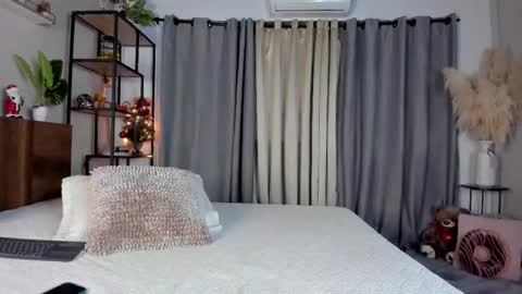 Amber online show from 12.04.25