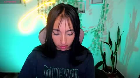 Amber online show from 02.21.25