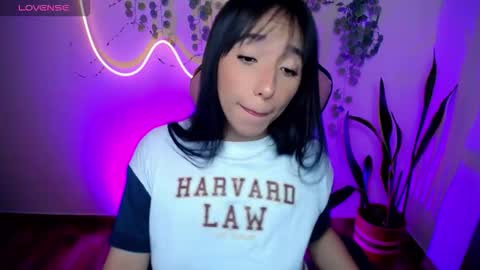 Amber online show from 10.27.25