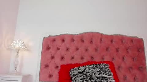 Snapshot of amber_roose75 chatting on 09.11.25 julieta  online show from 09.11.25