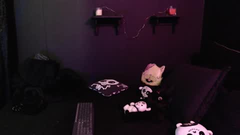 Snapshot of amber_rouss chatting on 01.12.26 ROUSS online show from 01.12.26