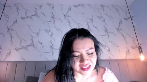 Amber online show from 11.21.25