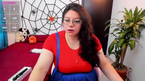 Snapshot of amber_sexy14 chatting on 10.17.25 amber_sexy14 online show from 10.17.25