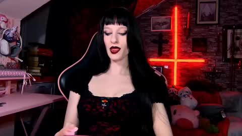 DEMONESS AMBER 666 online show from 12.19.25