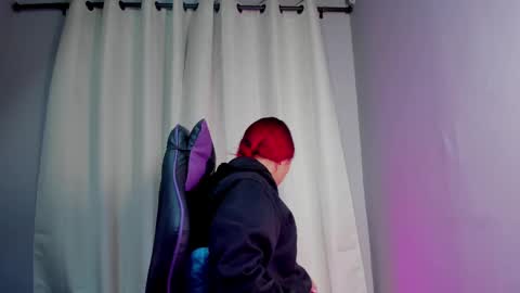 Amber Baker  online show from 03.06.25