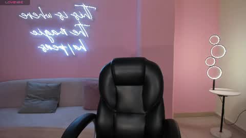Amber  online show from 06.18.26