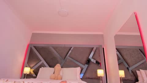 Snapshot of amberinihoffman chatting on 01.30.25 Amber online show from 01.30.25