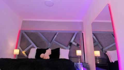 Snapshot of amberinihoffman chatting on 02.24.25 Amber online show from 02.24.25