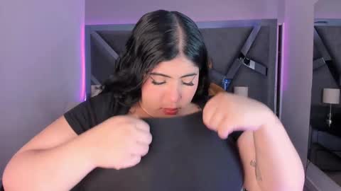 Snapshot of amberinihoffman chatting on 09.22.25 Amber online show from 09.22.25