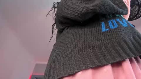 Snapshot of amberinihoffman chatting on 09.23.25 Amber online show from 09.23.25