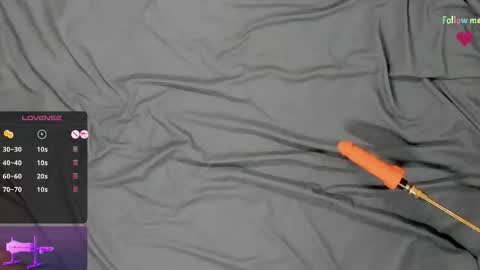 Snapshot of amberjade_aj chatting on 12.03.25 Amber Jade online show from 12.03.25