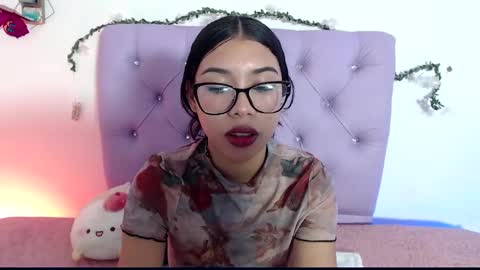 Snapshot of amberjeong chatting on 01.17.25 Amber Jeong online show from 01.17.25