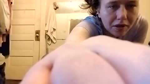 Snapshot of amberjohnson1387 chatting on 11.25.25 amberjohnson1387 online show from 11.25.25