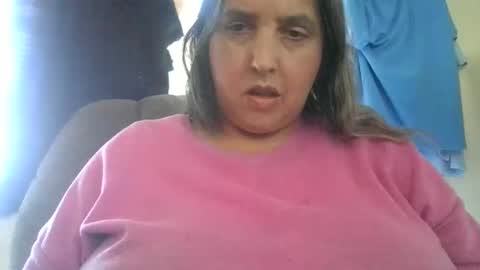 Snapshot of amberlixen chatting on 11.14.25 amberlixen online show from 11.14.25