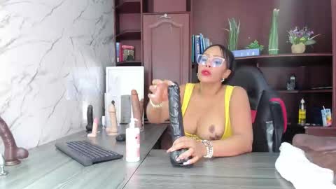   online show from 03.03.25