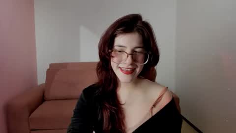Snapshot of amberpixie_ chatting on 11.18.25 Amber online show from 11.18.25