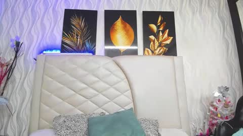 Snapshot of amberr_greyy chatting on 12.04.24 Amberr Greyy online show from 12.04.24